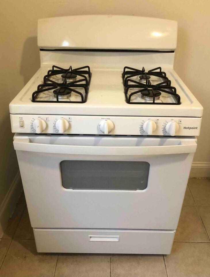 Spacious And Bright 2 Bedroom Apartment With 1 Bathroom And Private Street Entrance Paterson Exterior photo